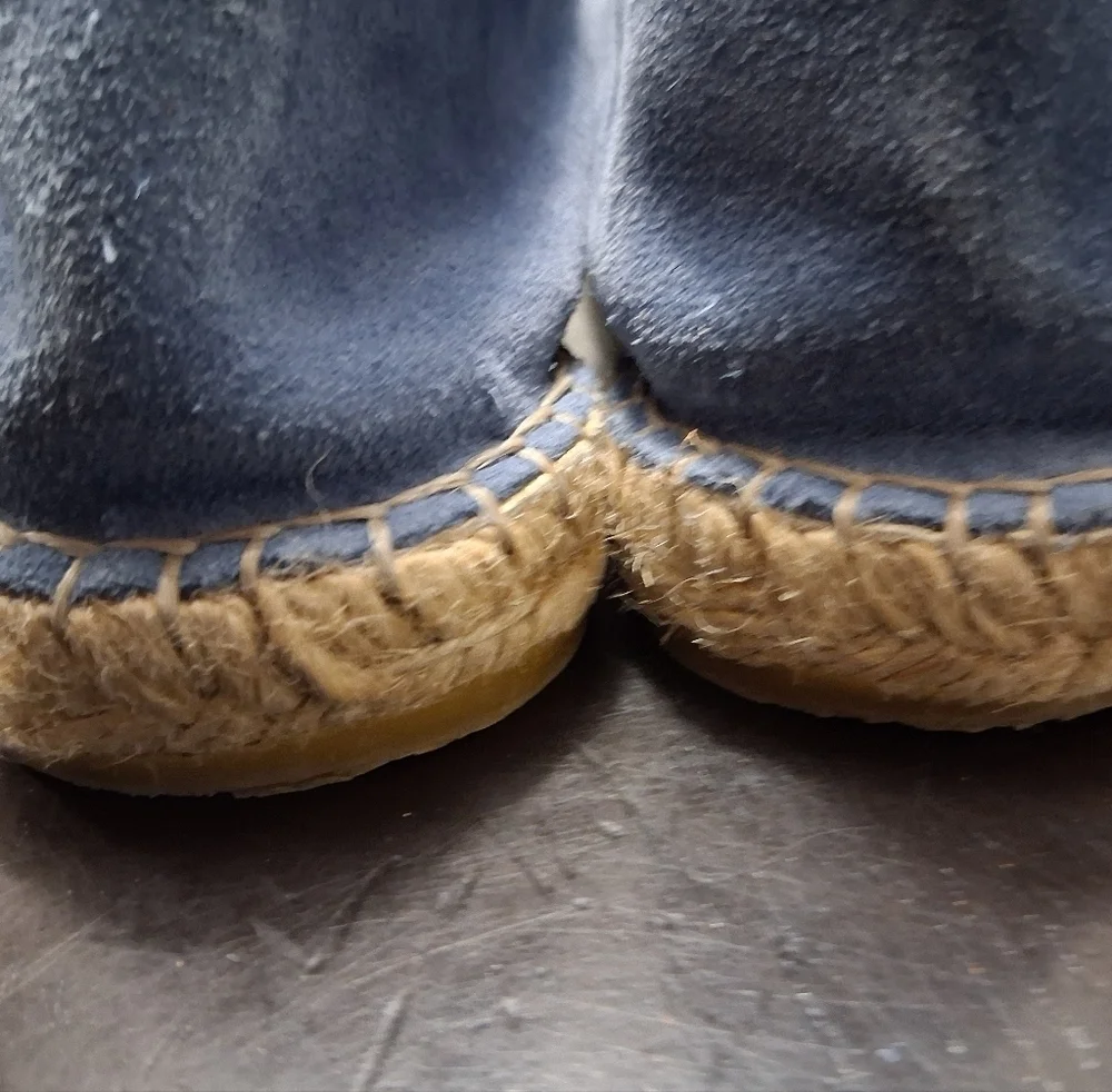 Fabíolas Blue Suede Espadrilles/Slip On's  Size 7.5 (38)